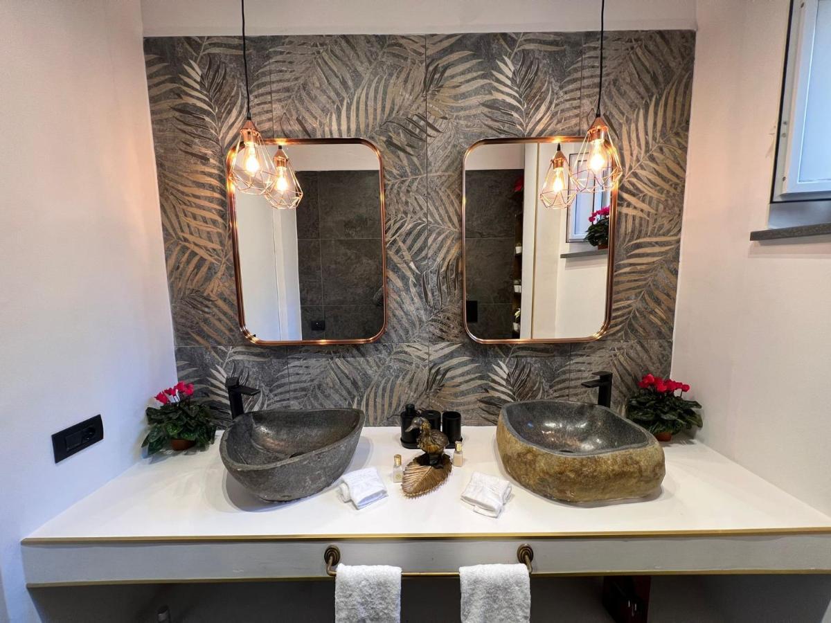 Orlando Relais Bed & Breakfast Napoli Bagian luar foto