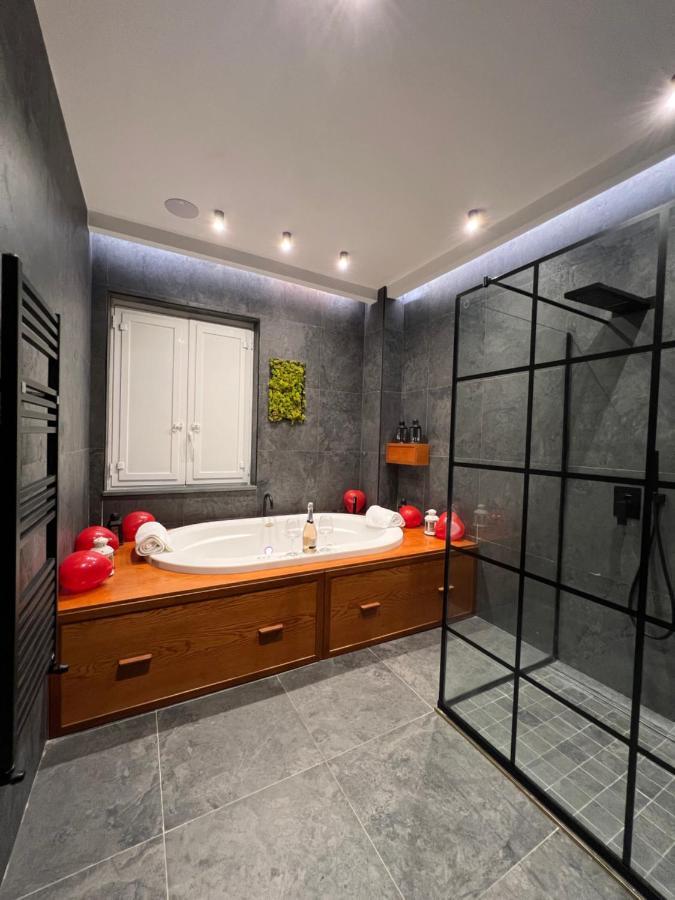 Orlando Relais Bed & Breakfast Napoli Bagian luar foto